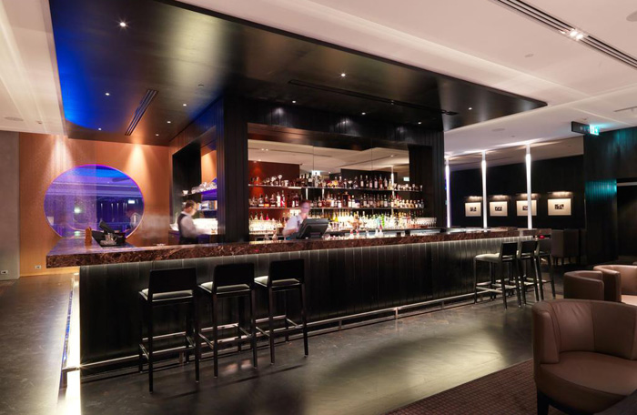 Hilton Bar