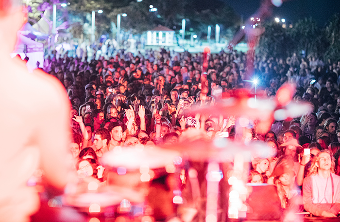 Live music in Surfers Paradise